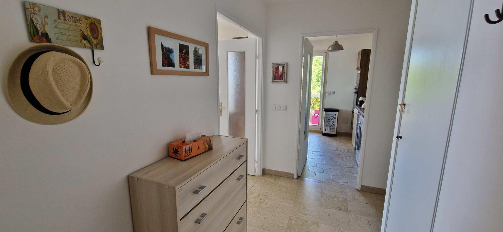 Appartement Bord De Mer Avec Garage Menton Exterior photo